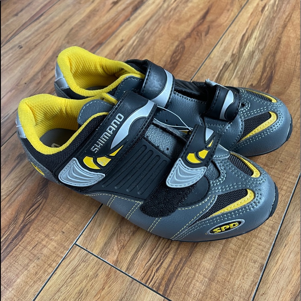 SHIMANO Women’s shoes for Bike size 5